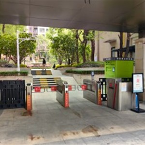 社区门口